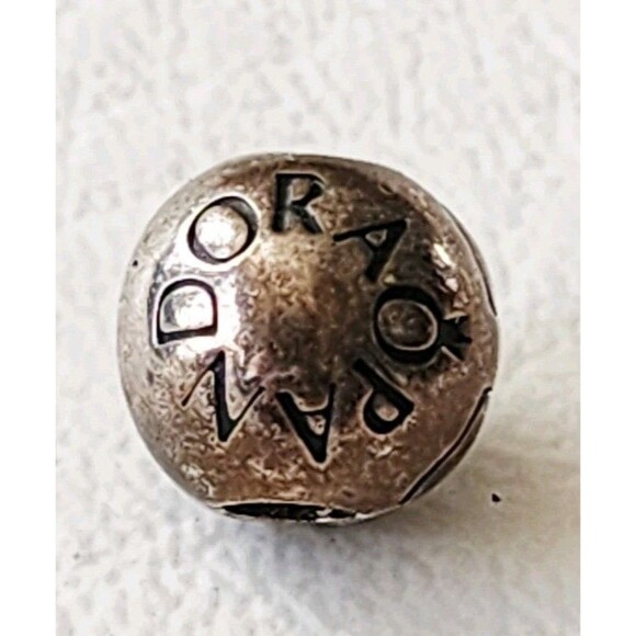 AUTHENTIC PANDORA CHARM LOVING PANDORA CLIP 791015 - Picture 1 of 7